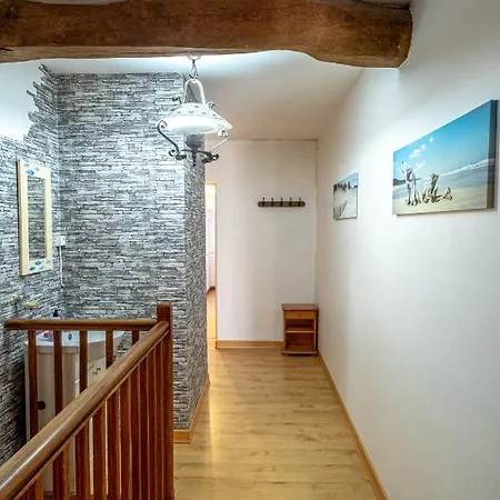 115M2 De Confort, Clim, Calme, Parc A 100 M בית נופש Saint-Germain-de-Marencennes
