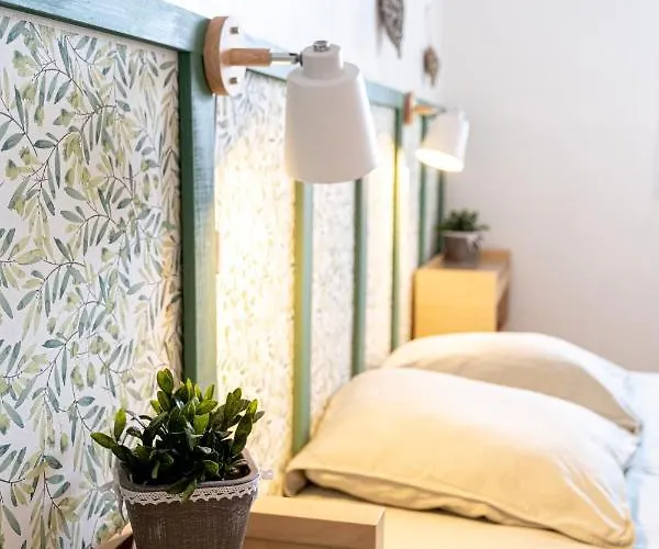 Holiday home Coeur-de-charente-maritime, Au Fil De L'eau Saint-Germain-de-Marencennes